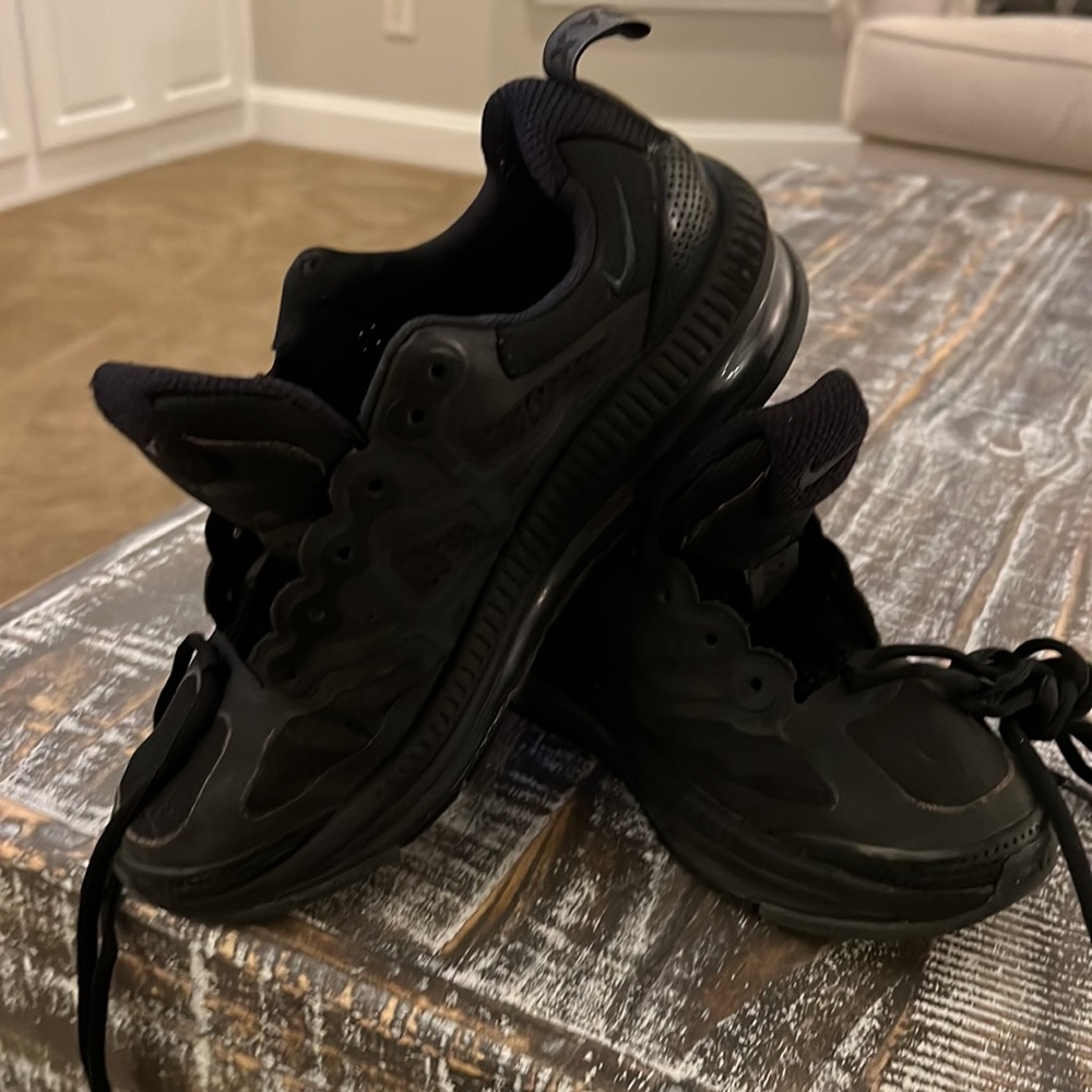 NIKE sneakers (Youth)